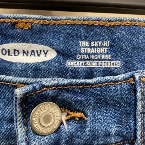 Old Navy sky-hi straight jeans - Picture 7 of 8